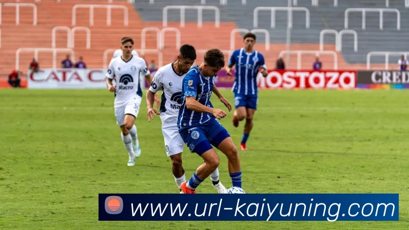 格莱姆斯单场送出13助攻成队史替补球员新纪录自04年艾弗森后首人